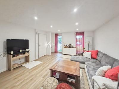 Maison - 105 m² - 4 pièces