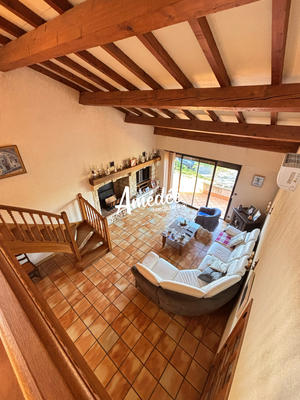 Maison traditionnelle - 193 m² - 6 pièces