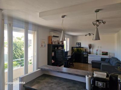 Appartement - 77 m² - 4 pièces