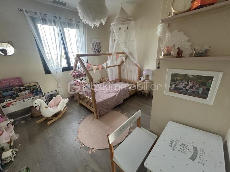 Maison - 145 m² - 6 pièces