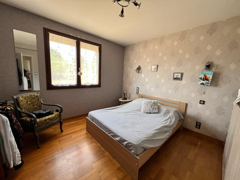 Maison - 91 m² - 4 pièces