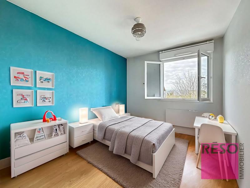 Appartement - 82 m² - 4 pièces