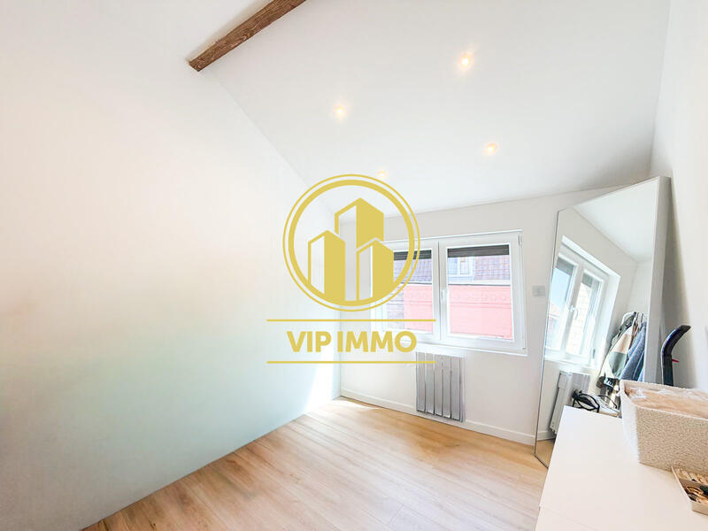 Maison - 105 m² - 5 pièces