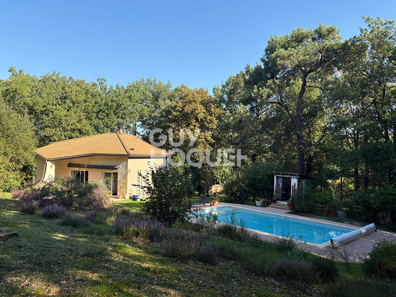 Maison - 147 m² - 5 pièces