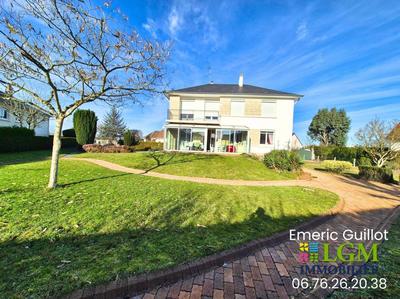 Maison de ville - 141 m² - 6 pièces