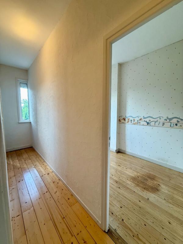 Maison - 105 m² - 4 pièces