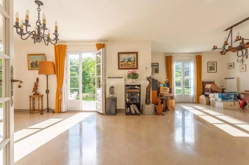 Maison - 193 m² - 6 pièces