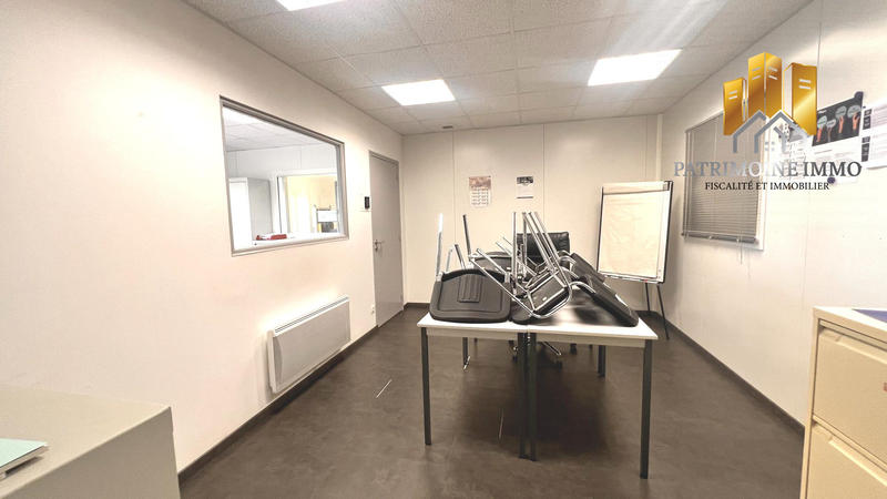 Local d'activités - 1 250 m²