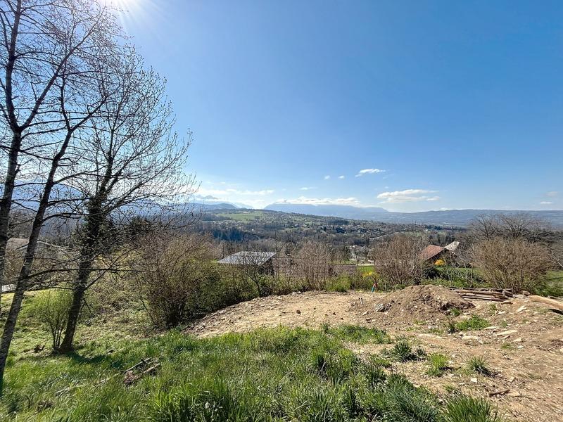 Terrain constructible - 804 m²