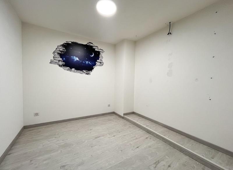 Local commercial - 130 m² - 6 pièces