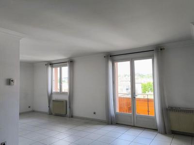 Appartement - 98 m² - 4 pièces