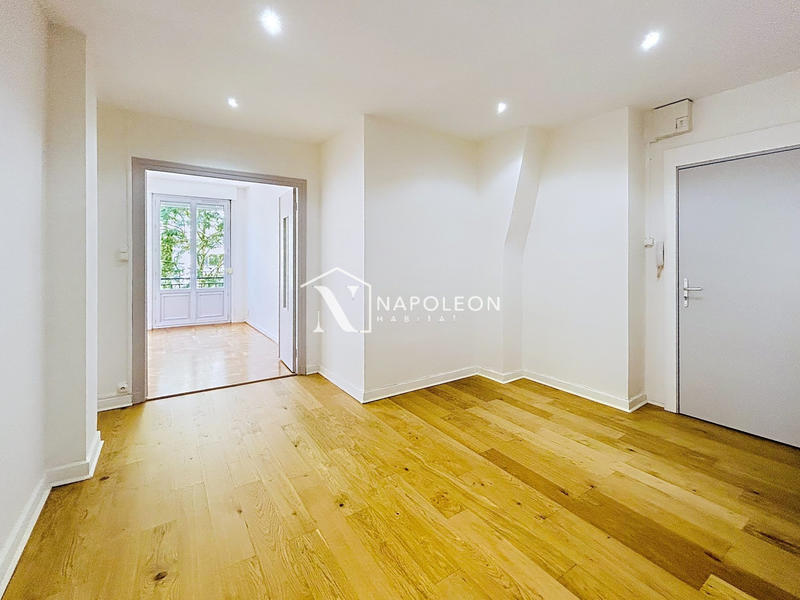 Appartement - 97 m² - 3 pièces