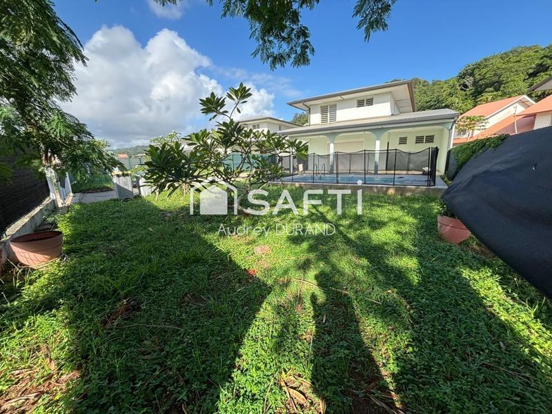 Maison - 114 m² - 4 pièces