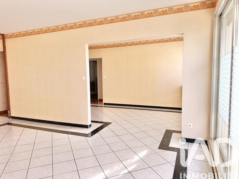 Appartement - 96 m² - 4 pièces