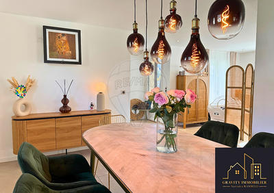 Maison - 190 m² - 6 pièces