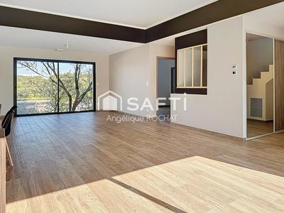 Villa - 141 m² - 6 pièces