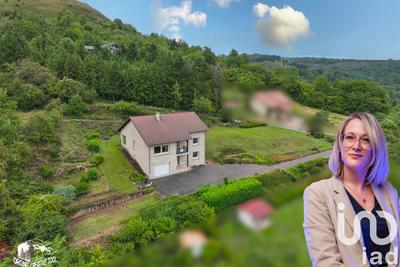 Maison - 141 m² - 5 pièces