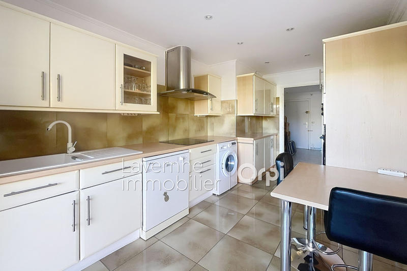 Appartement - 83 m² - 3 pièces