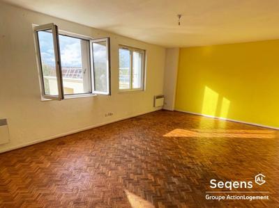 Appartement - 83 m² - 4 pièces
