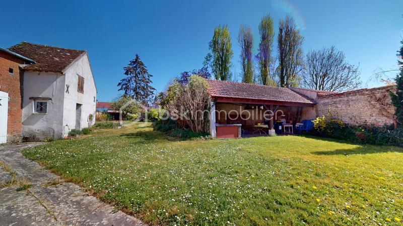 Demeure - 196 m² - 7 pièces