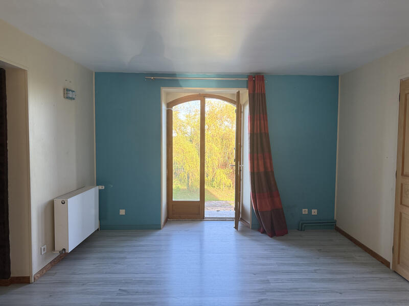 Maison - 234 m² - 7 pièces