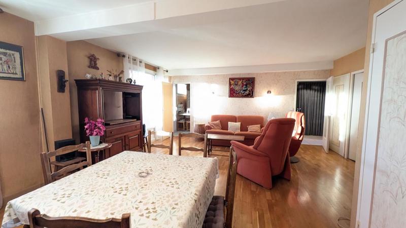 Appartement - 68 m² - 5 pièces