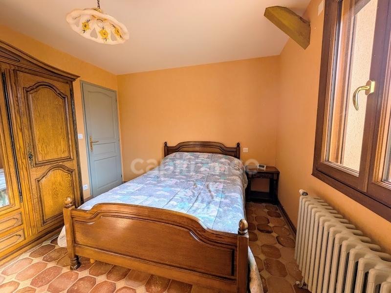 Maison - 206 m² - 5 pièces