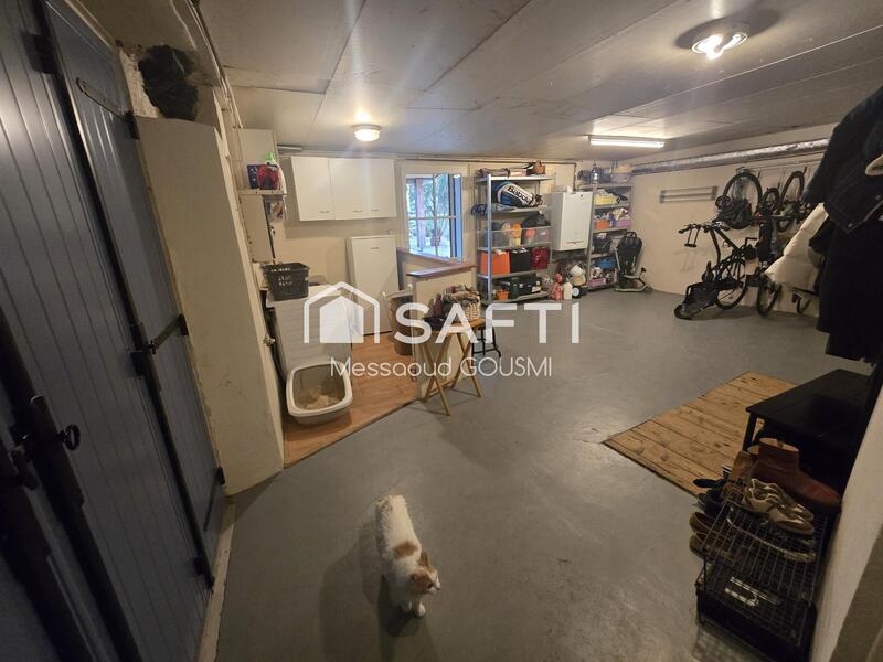 Maison - 145 m² - 5 pièces