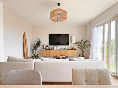 Appartement - 77 m² - 3 pièces