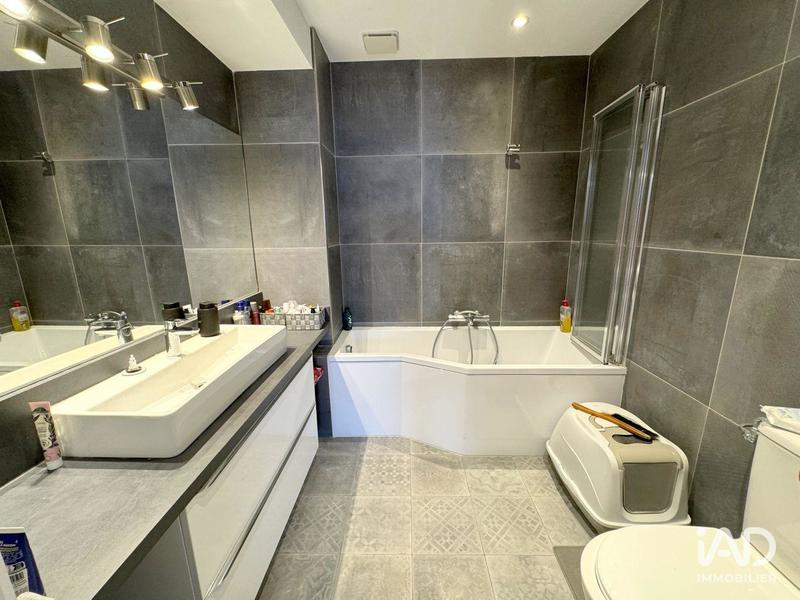 Appartement - 94 m² - 3 pièces