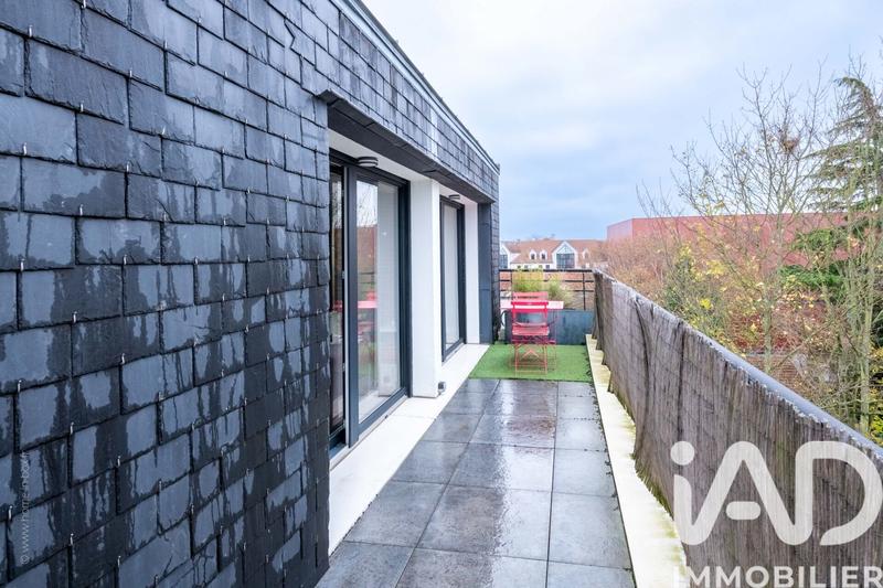 Appartement - 93 m² - 4 pièces