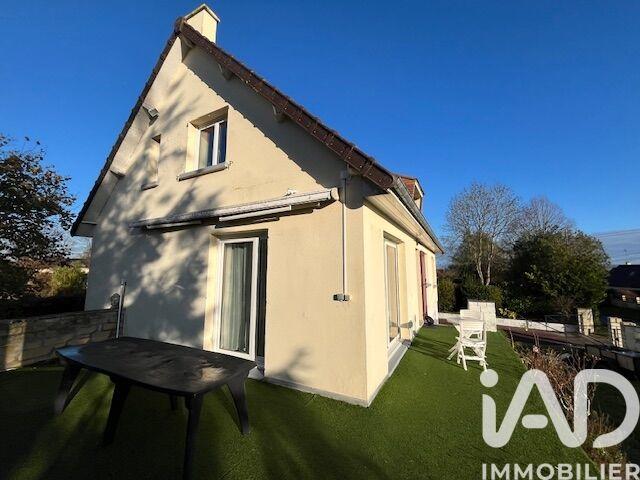 Maison - 128 m² - 7 pièces