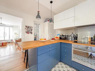 Appartement ancien - 70 m² - 3 pièces