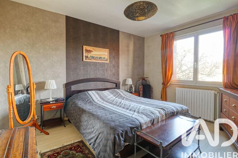 Maison - 157 m² - 7 pièces