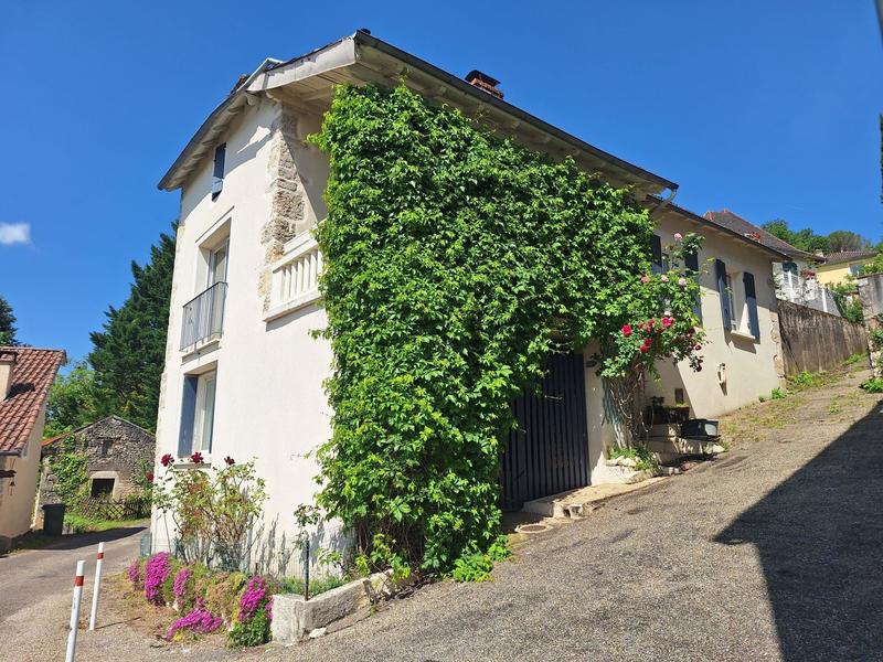Maison - 92 m² - 4 pièces