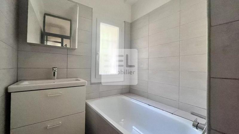 Maison de ville - 108 m² - 5 pièces