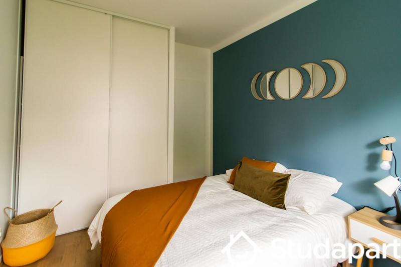 Chambre - 10 m² - 1 pièce