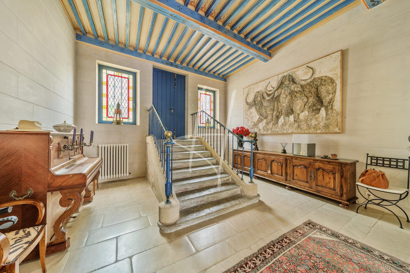 Maison ancienne - 444 m² - 9 pièces