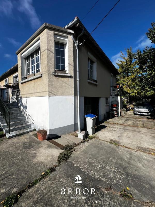 Maison - 86 m² - 5 pièces