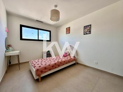 Maison - 176 m² - 5 pièces