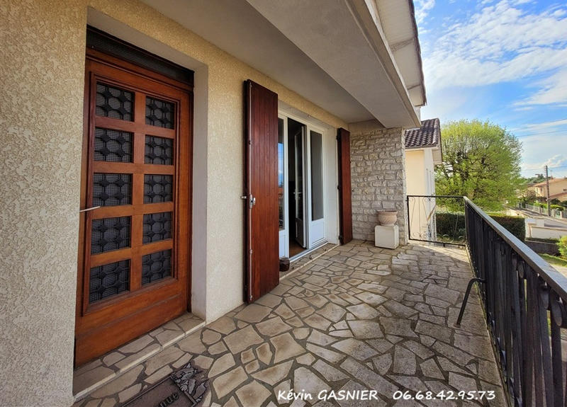 Maison - 99 m² - 4 pièces