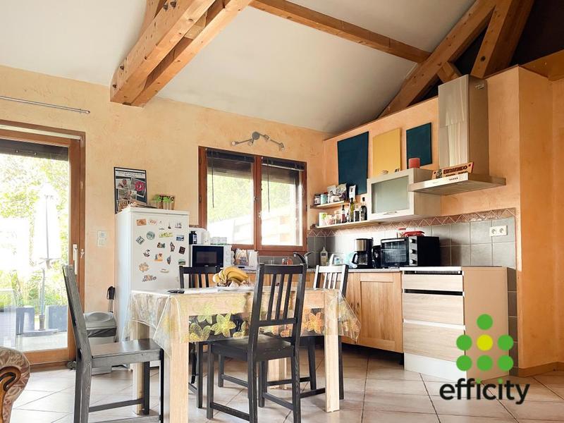 Maison - 178 m² - 7 pièces