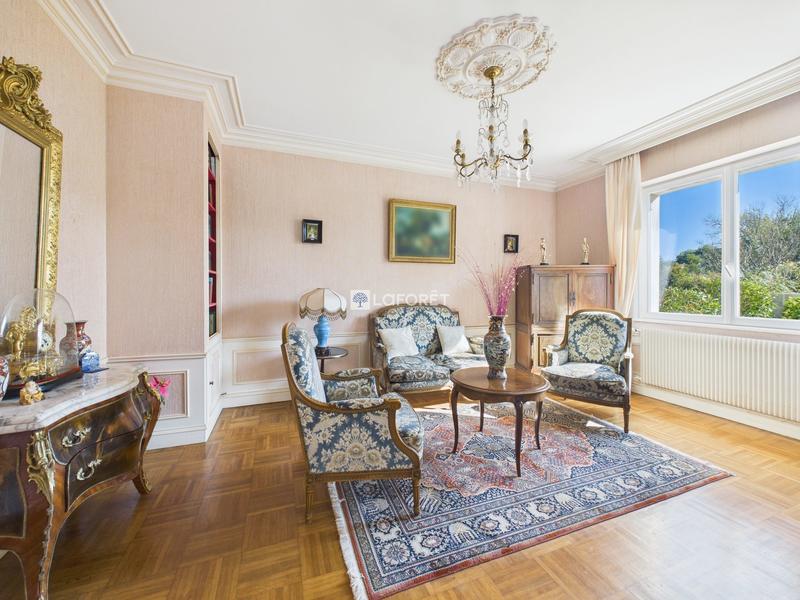 Maison - 138 m² - 5 pièces