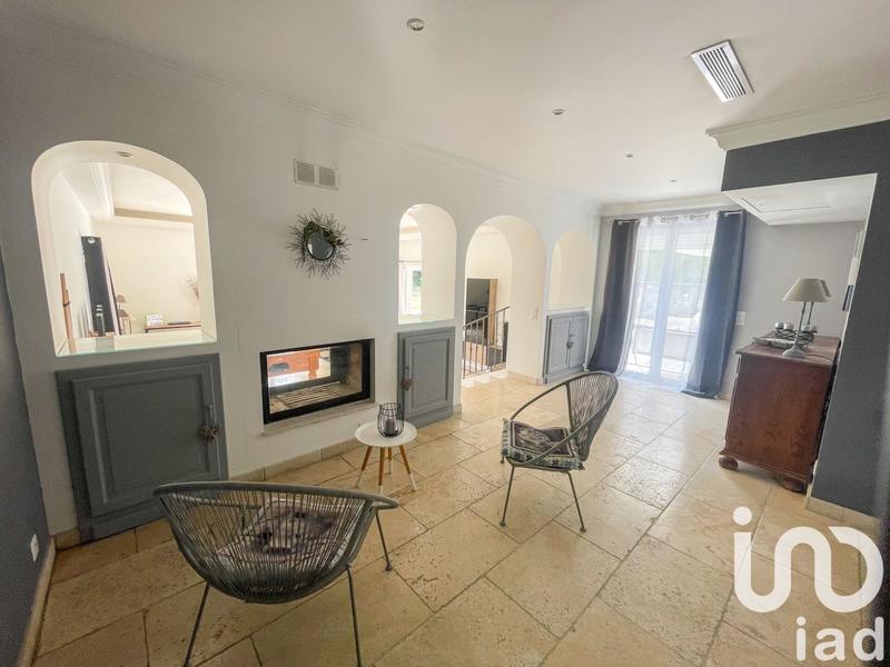 Maison - 187 m² - 5 pièces