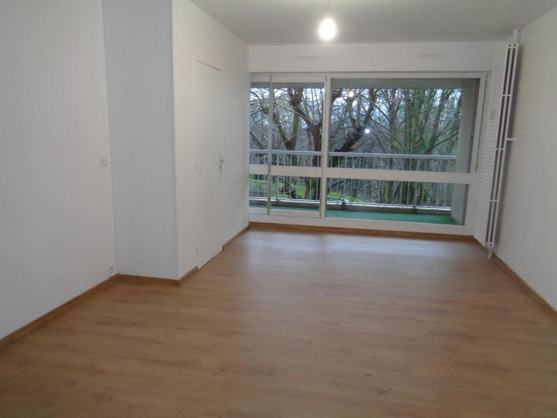 Appartement - 87 m² - 5 pièces