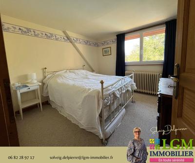 Maison - 211 m² - 6 pièces