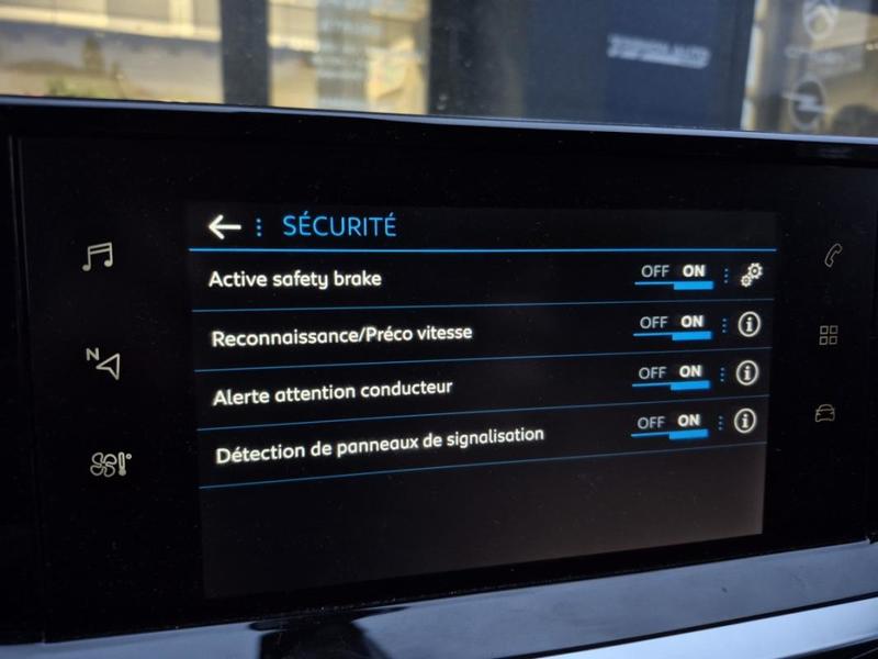 Peugeot 2008 II PureTech 130 s&amp;S Eat8 Active Business