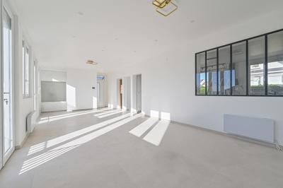 Maison contemporaine - 200 m² - 7 pièces