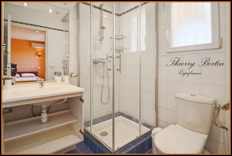 Appartement - 243 m² - 9 pièces