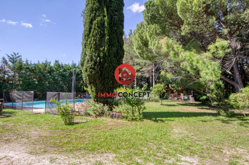 Villa - 250 m² - 8 pièces